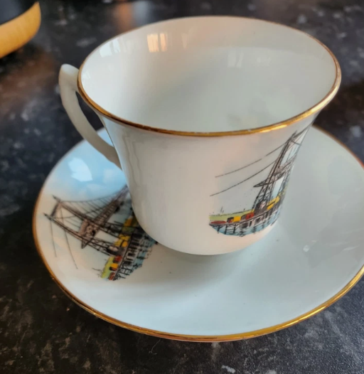 Runcorn–Widnes Transporter Bridge 1925 King George V Commemorative Cup & Saucer